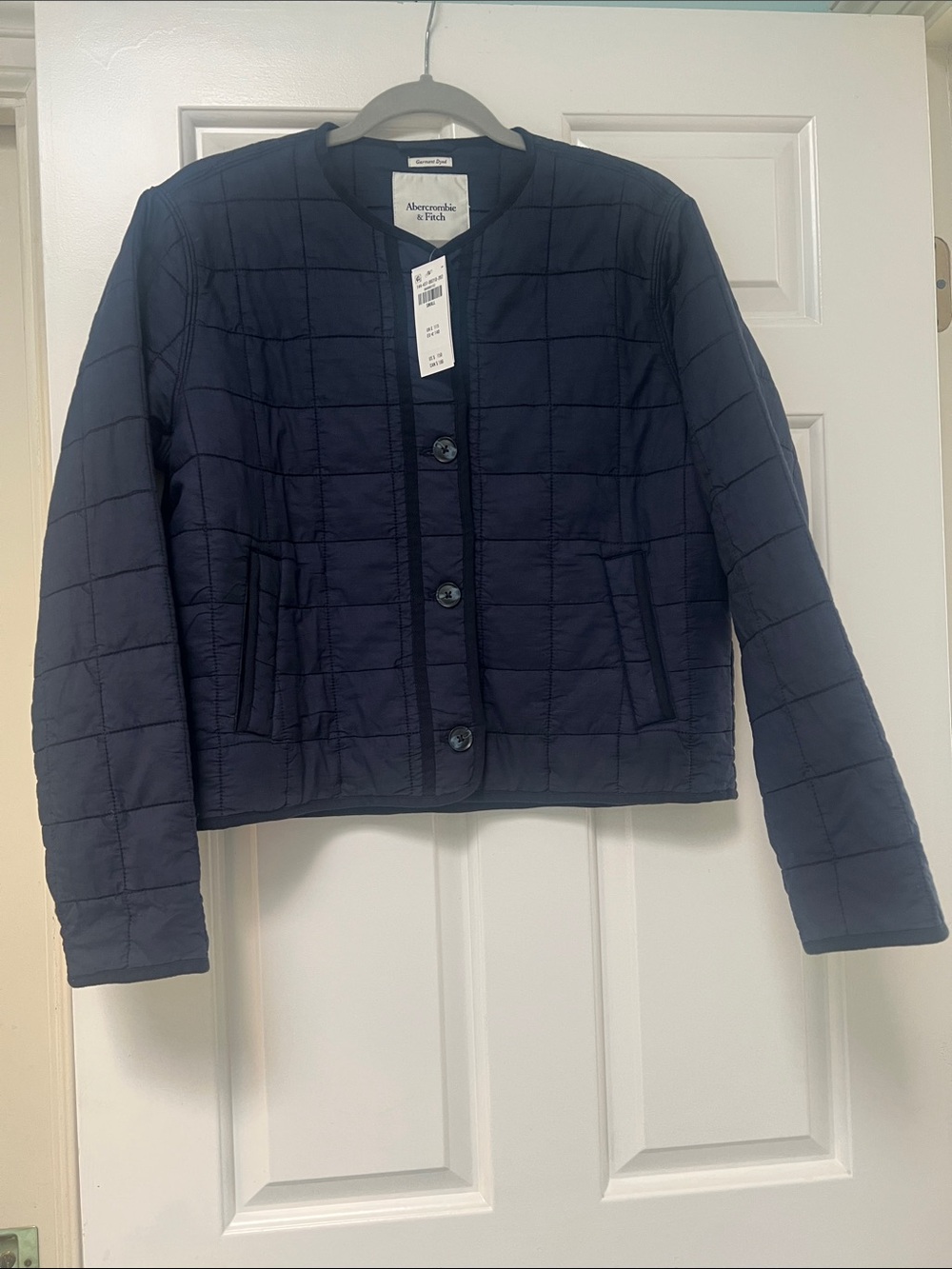 Abercrombie & Fitch Women's Navy Quilted Button-Front Puffer Jacket